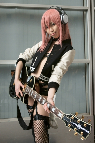 必一运动官方网站:申办国足世预赛主场南京志在必得 舜天众国脚可免奔波(图2) 必一运动登录入口